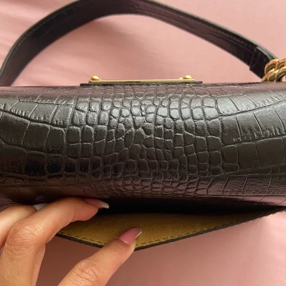 Black Valentino - Picture 10 of 14